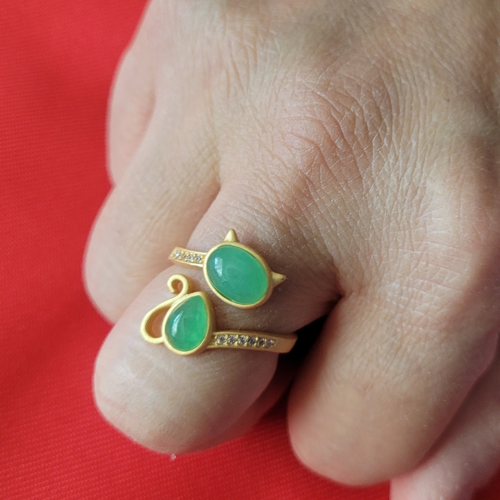 Cat ring